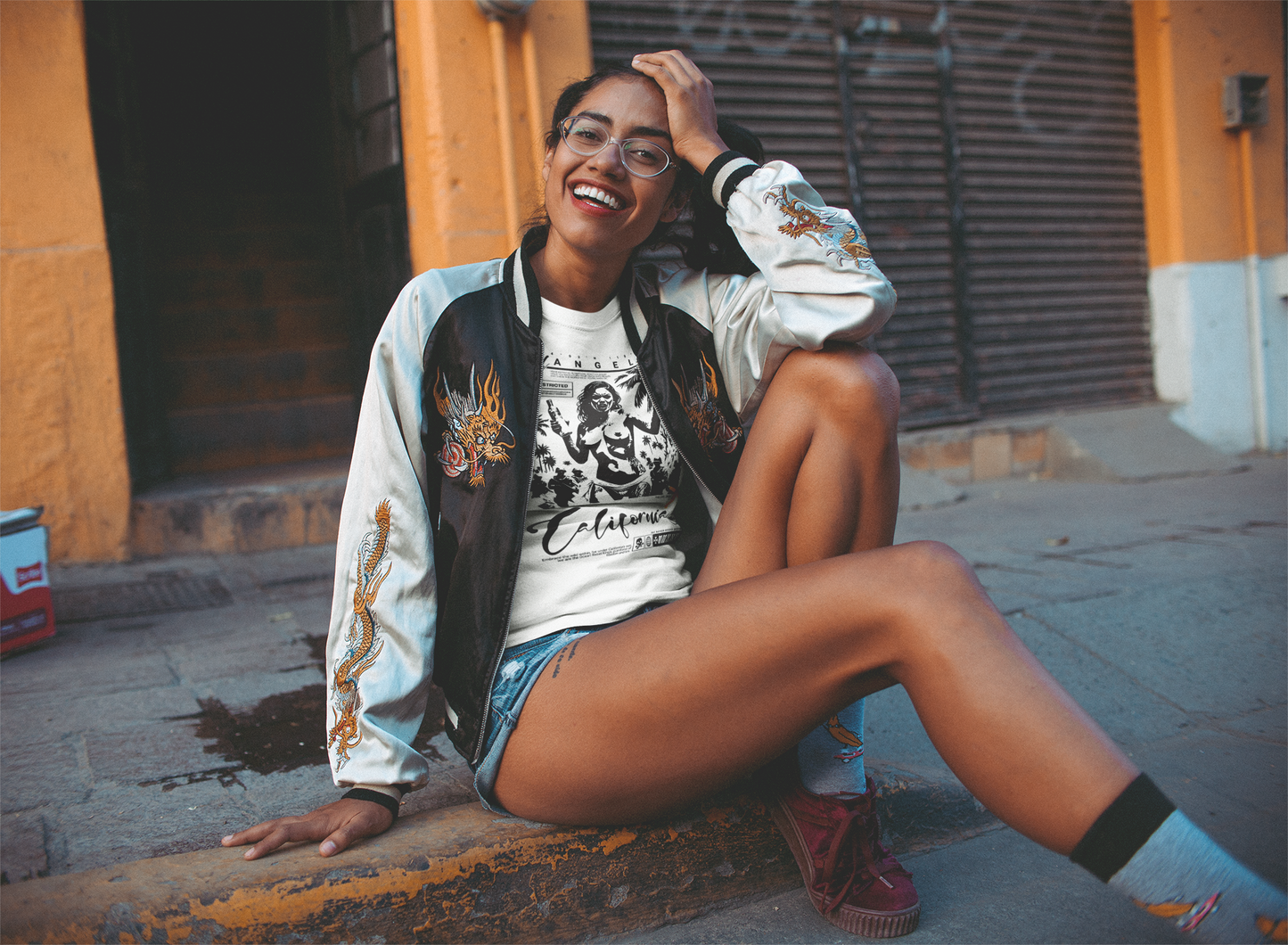 Bad Angeles Unisex Mid-Light-T-Shirt
